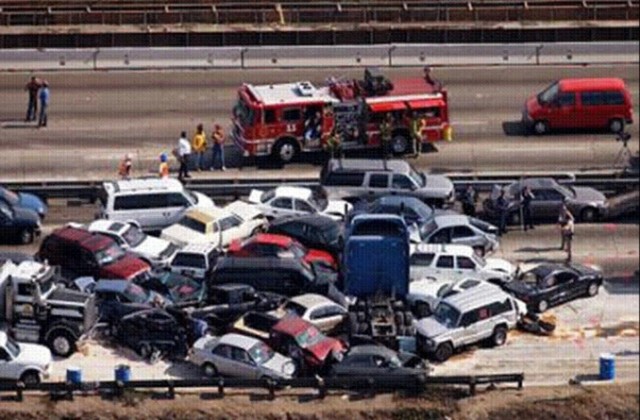 carmageddon-pileup