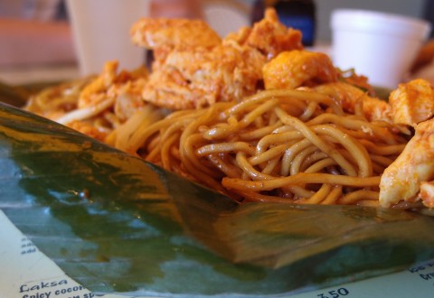 backyardbite.com visits Singapore's Banana Leaf at the Farmer's Market