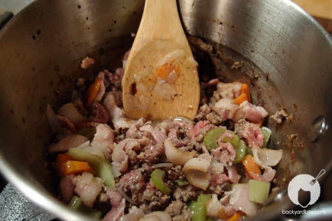 Adding the meat until cooked